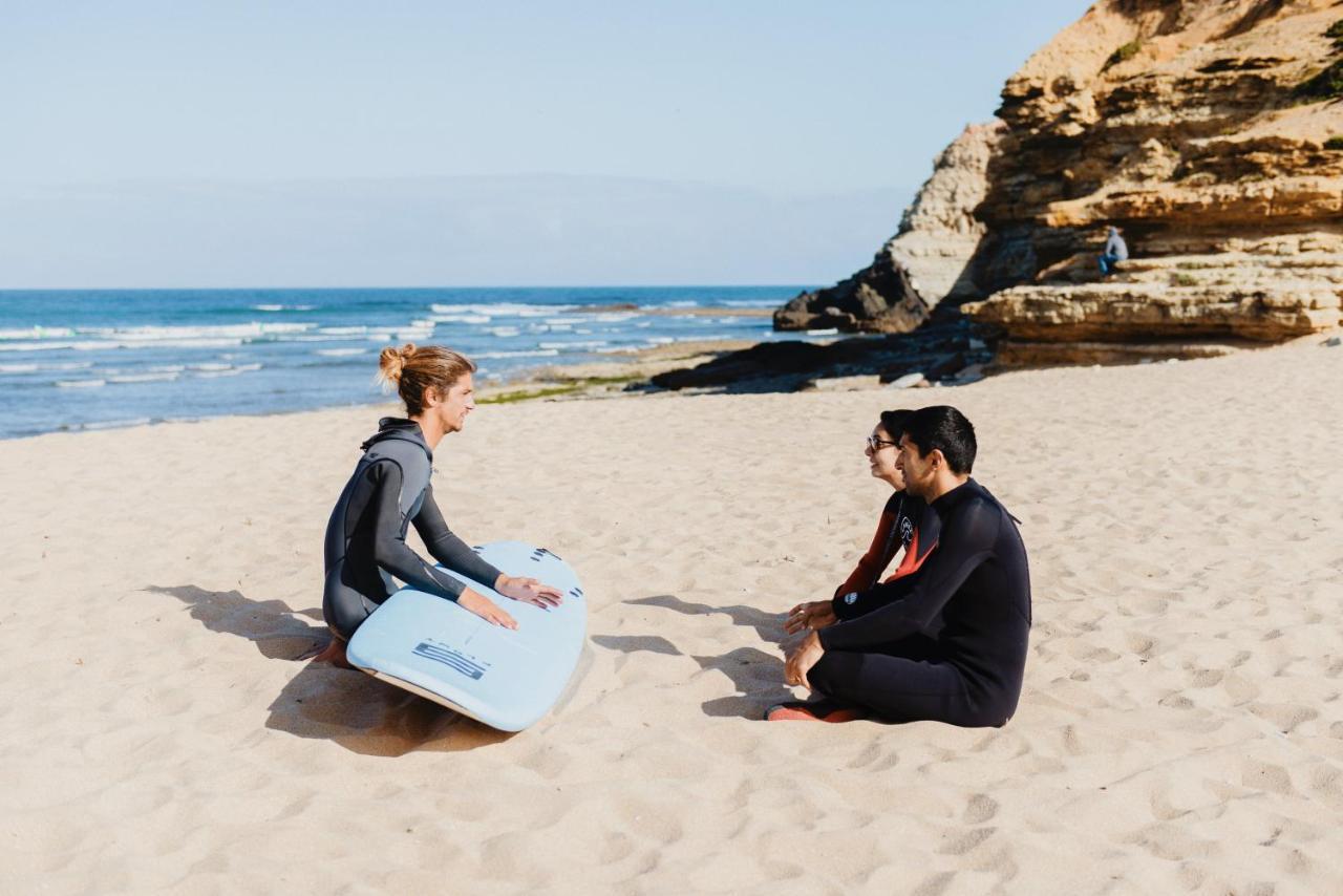 Laneez Ericeira Surf House Hostel Bagian luar foto