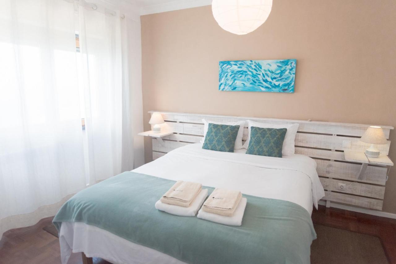 Laneez Ericeira Surf House Hostel Bagian luar foto