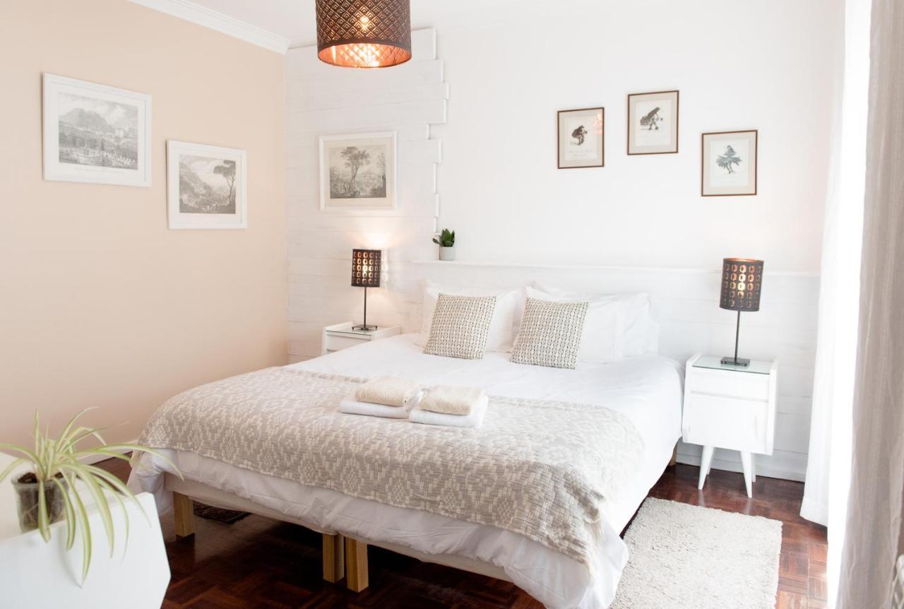 Laneez Ericeira Surf House Hostel Bagian luar foto