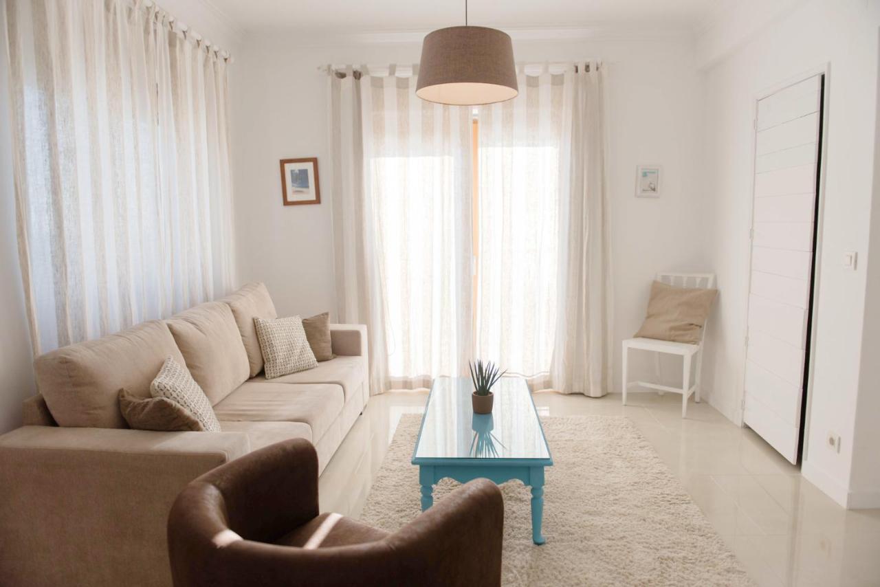Laneez Ericeira Surf House Hostel Bagian luar foto