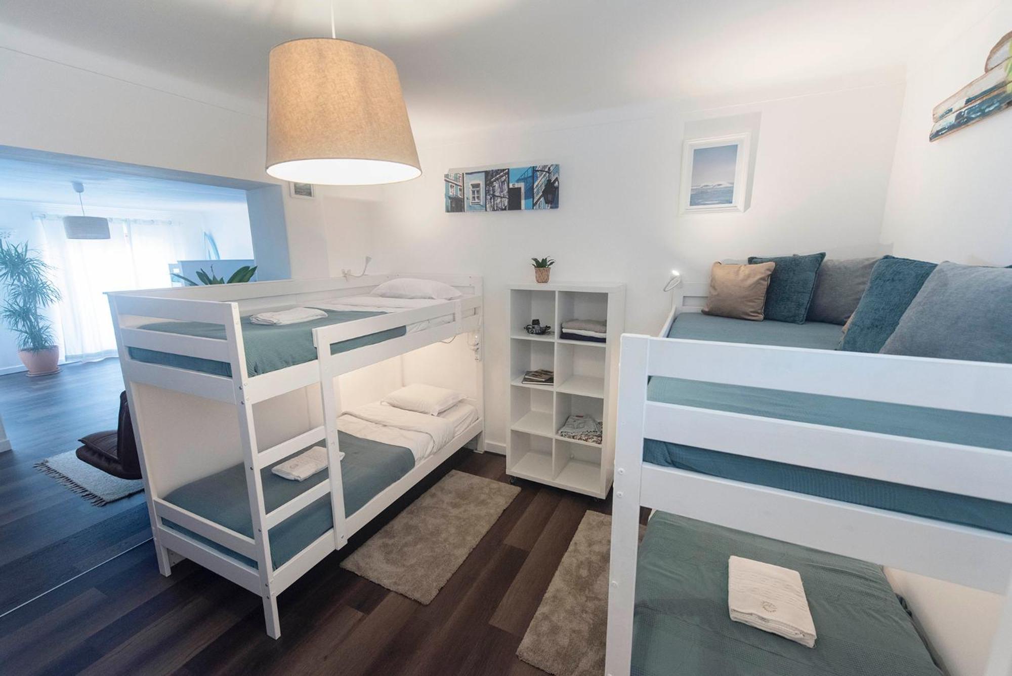Laneez Ericeira Surf House Hostel Bagian luar foto