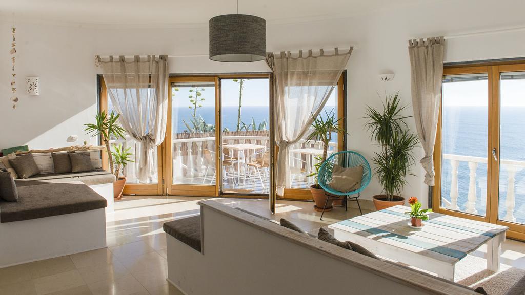 Laneez Ericeira Surf House Hostel Bagian luar foto