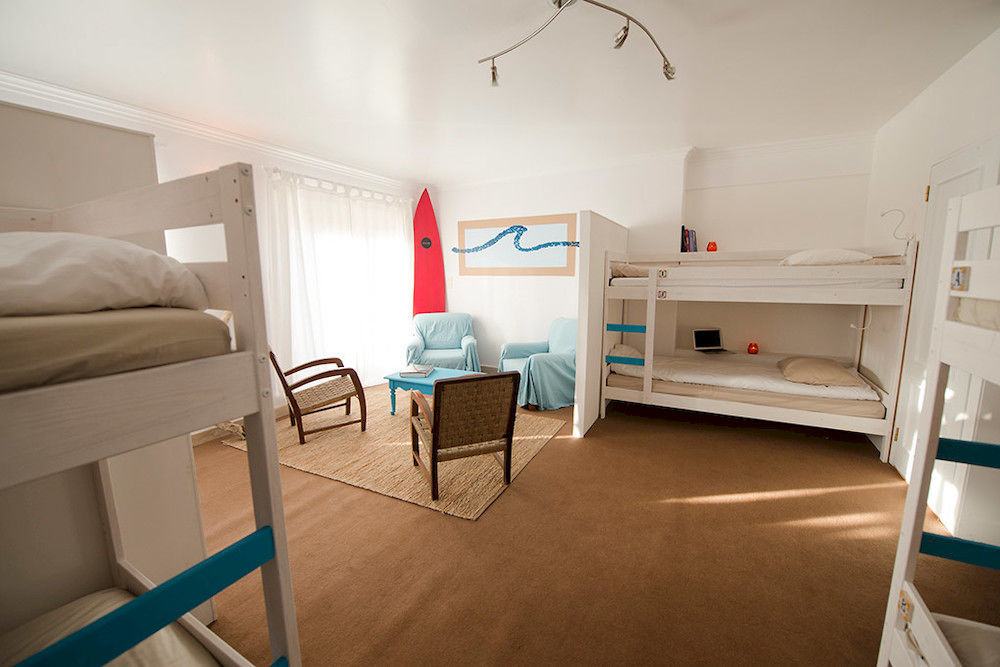 Laneez Ericeira Surf House Hostel Bagian luar foto